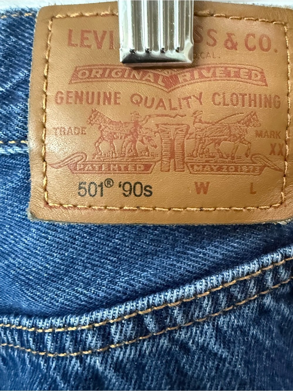 Levi's 501 Big E button fly Women’s Blue Denim Jeans - Classic Straight Fit - Picture 5 of 10